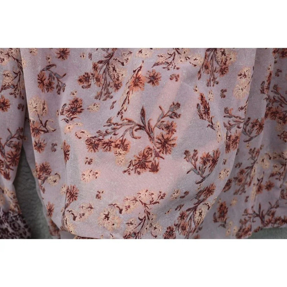 Jolt Long Bell Sleeves Sheer Blouse-Size XL - Picture 3 of 9